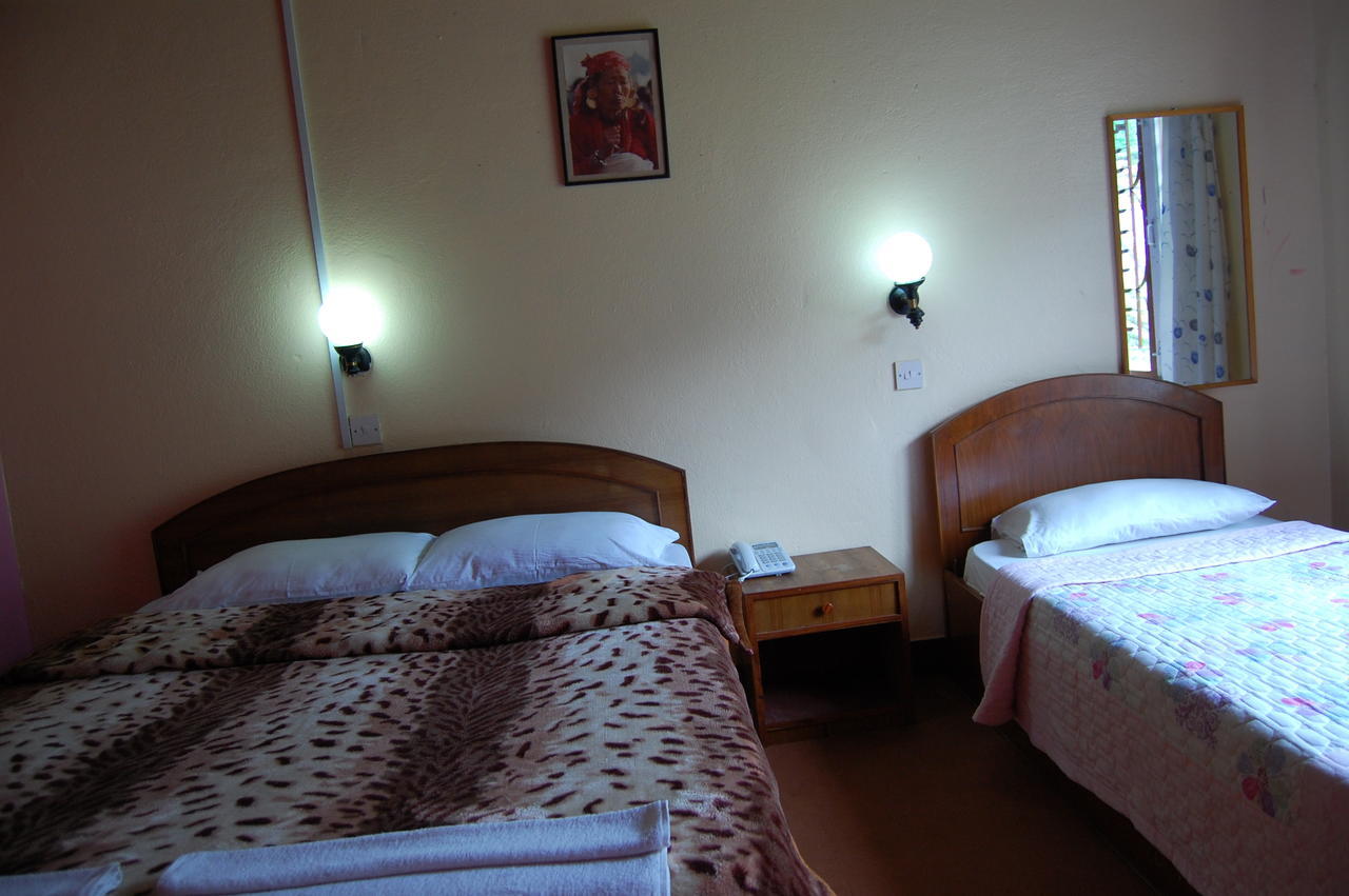 New Dakshinakali Village Resort Pharping Rum bild